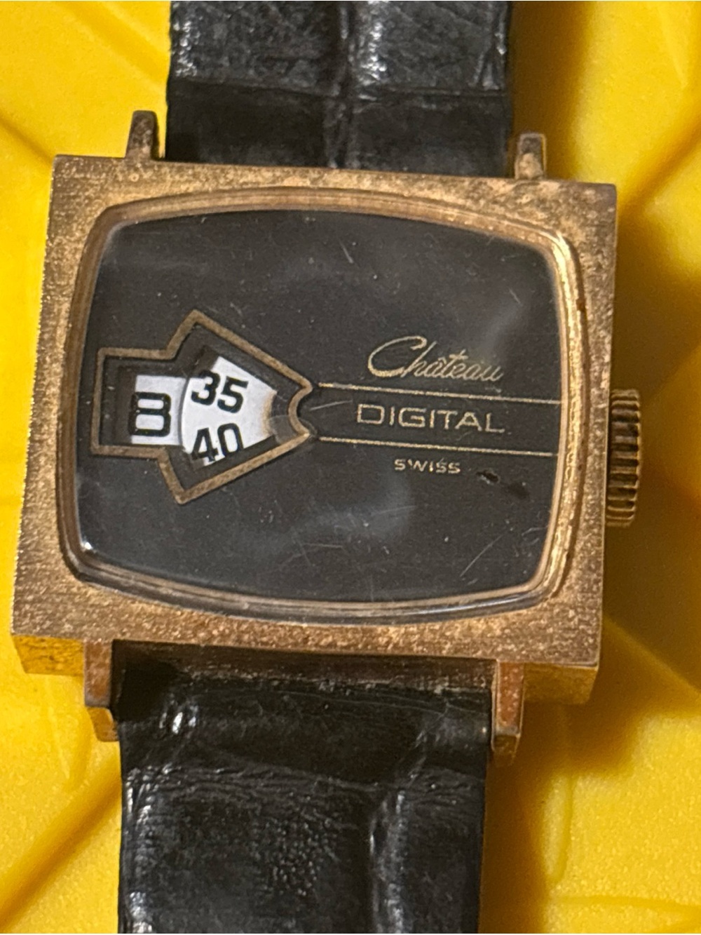 RARE VINTAGE CHATEAU DIGITAL JUMP HOUR MECHANICAL HANDWIND SWISS Watch Working